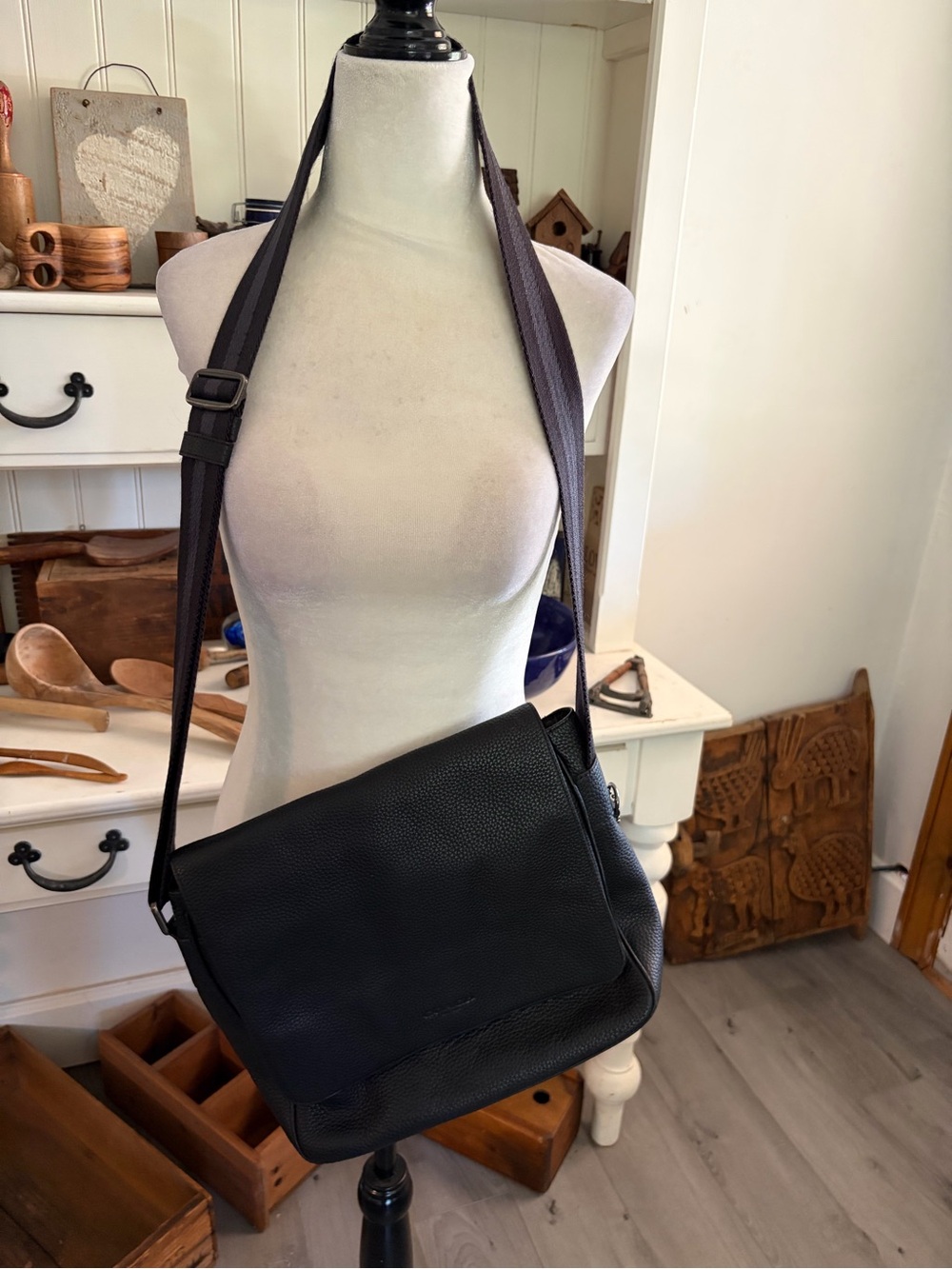 Coach Women’s Black Pebbled Leather Messenger Bag